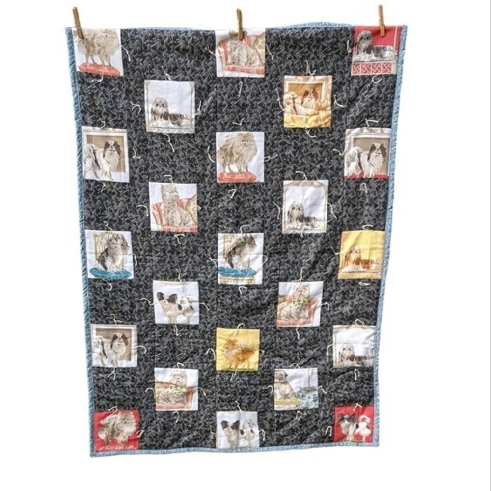 Quilt, handmade, plant, floral, dogs, nature 34.5 W * 47.5H